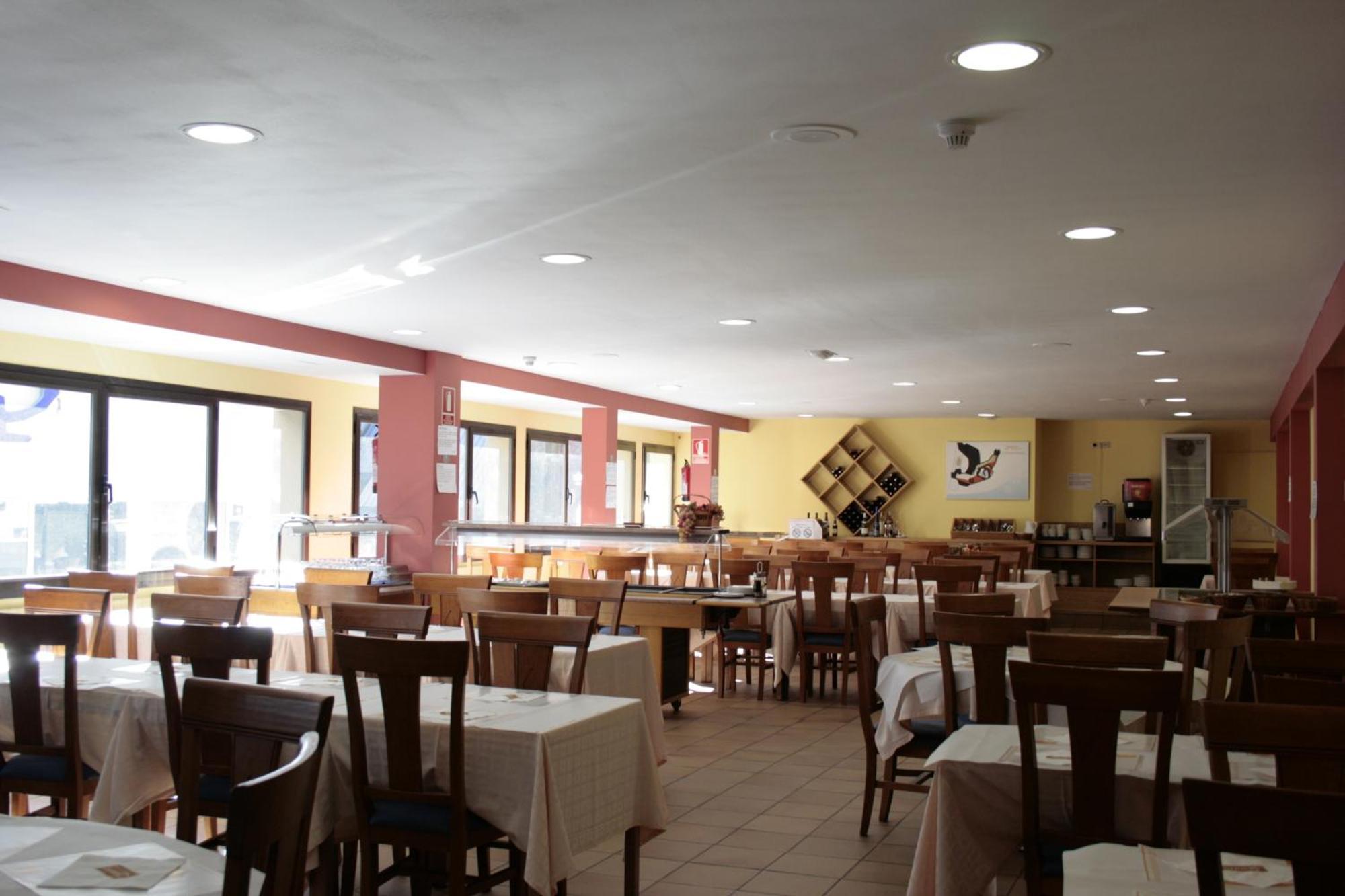 Hotel Refugi Dels Isards باس دي لا كاسا المظهر الخارجي الصورة